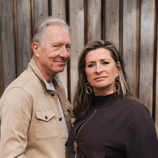 The story of the guru and the baron happened to cross the path of Sacha de Boer and Rick Nieman