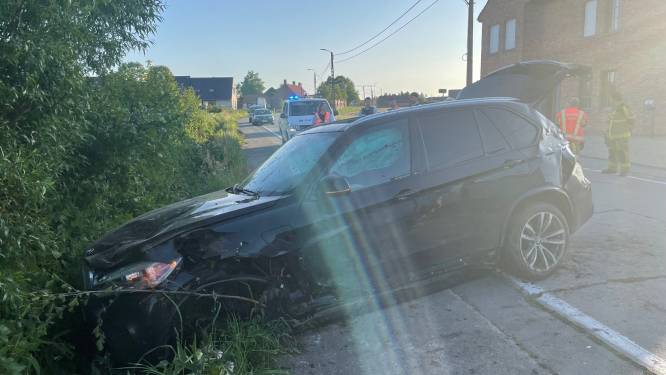 Met BMW in gracht met 1,63 promille: boete en 15 dagen rijverbod