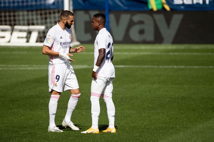 Benzema en Vinicius eerder dit seizoen op het veld van Levante.