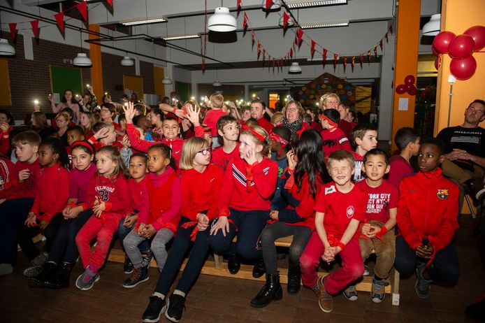 De leerlingen van De Spits op hun Rode Neuzen Avond