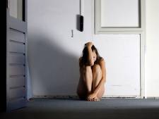 Politie pakt mogelijke serieverkrachter (20) op in Amsterdam: zeven meisjes seksueel misbruikt