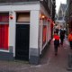 Meerderheid raad wil gordijnen op de Wallen sluiten tegen de drukte