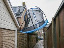 ‘Blijf binnen’ is en blijft het beste advies tijdens superstorm Eunice