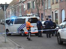 Minderjarige jongen bedreigt meisje met mes in Assebroek en verschanst zich nadien in woning