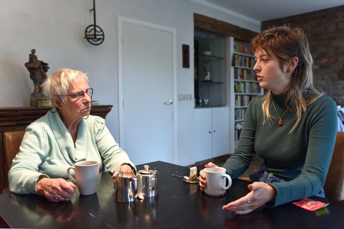 Ermelinde (85) en Sam (21) zijn beiden klimaatactivist: ‘Vind jij soep ...
