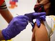 Près de 800.000 injections en une journée: les Français se ruent sur les vaccins après les annonces de Macron