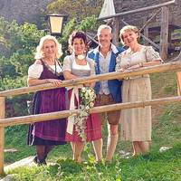  Astrid en Harmjan uit B&B vol liefde trouwden in Oostenrijk: ‘De emoties rolden over elkaar’