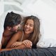 Je relatie verbeteren? Doe dan dit gedurende dertig seconden voor het slapengaan