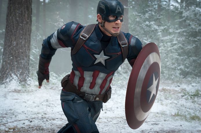 In de films kruipt Chris Evans in de huid van Captain America.