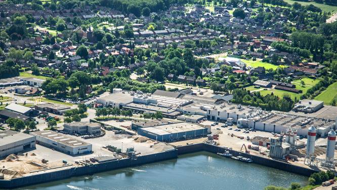 Heijen is voor/tegen* een grotere haven, en de dorpsraad hoort het woensdag (*of neutraal)