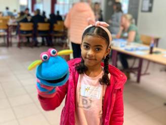 Babbelkousjes zoeken nieuwe vrijwilligers om  Nederlands mee te leren