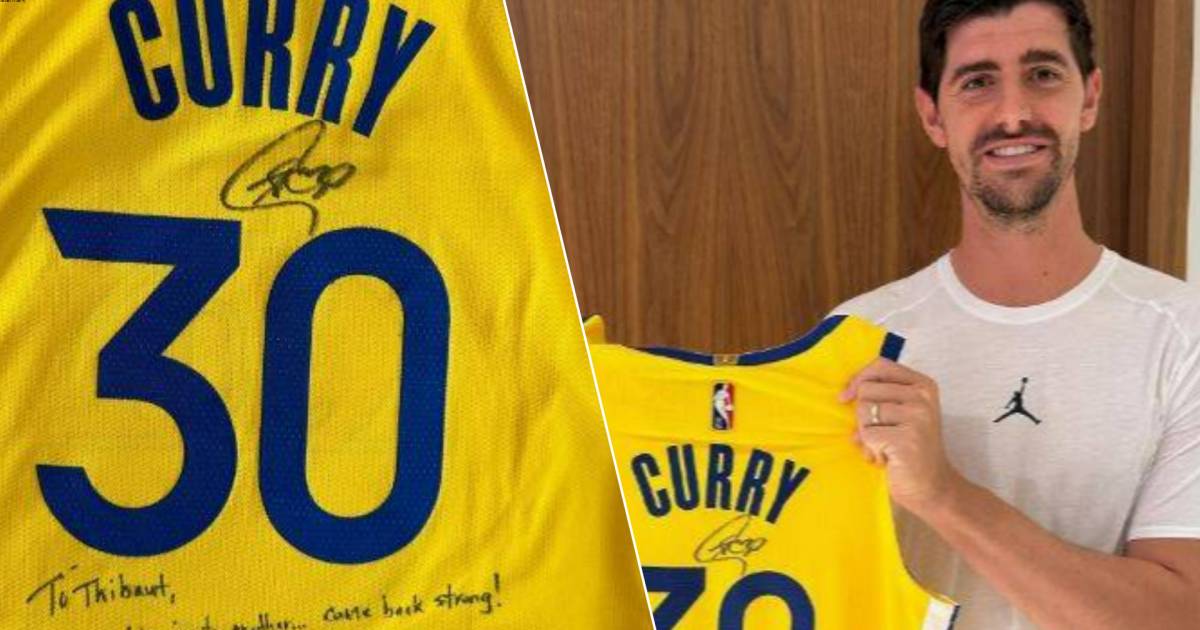 «Это ваш «год воина»: легенда НБА Стивен Карри посылает футболку Куртуа с приятным посланием | Foreign Football