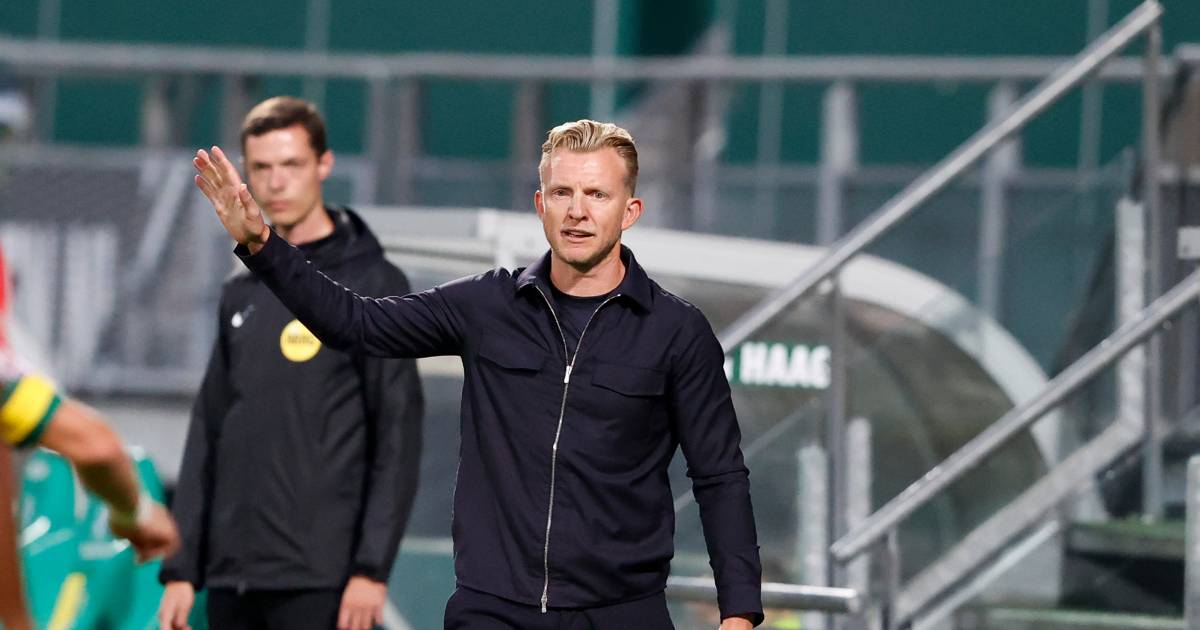 Witte zakdoekjes bij ADO doen Dirk Kuyt niets: ‘Ik heb een dikke huid’, PEC Zwolle en Eindhoven aan kop