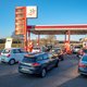 Tanken over Duitse grens tot 40 cent goedkoper, meutes automobilisten verwacht bij de pomp