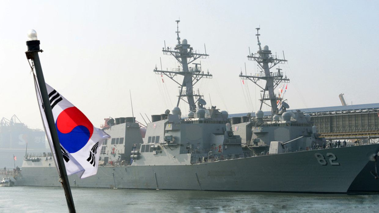 De USS Fitzgerald tijdens een gezamenlijke militaire oefening tussen de VS en Zuid-Korea. Beeld ap
