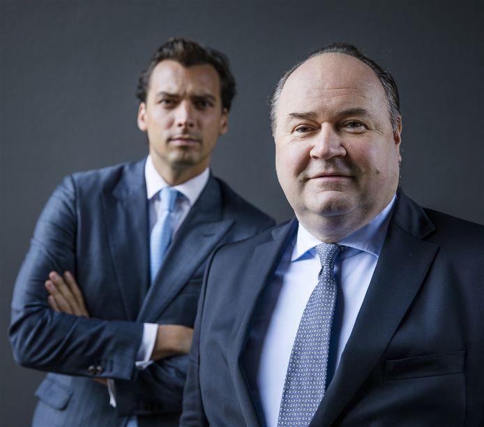 Portret van Forum voor Democratie-leider Thierry Baudet en Henk Otten, de lijsttrekker voor de Eerste Kamer van hun partij.