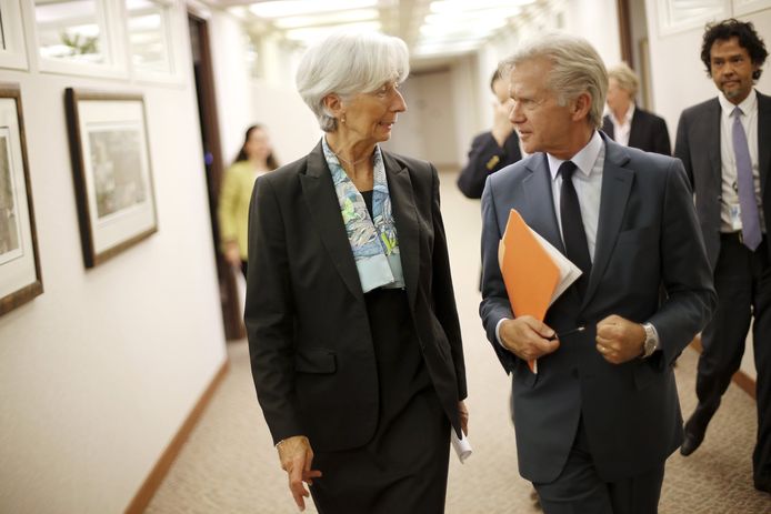 Woordvoerder Gerry Rice van het IMF (rechts), hier met de huidige baas van de Europese Centrale Bank, Christine Lagarde.