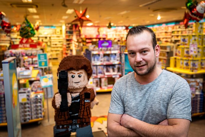 Mark Schoones blikt in zijn speelgoedwinkel terug op een hectisch 2019.