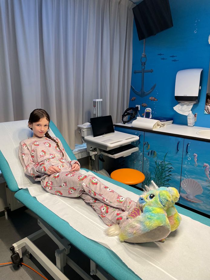 Jessica (10) is patiënt in ZNA Koningin Paola Kinderziekenhuis.