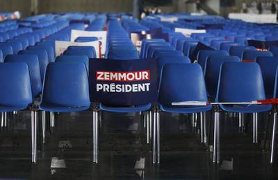 Violences au meeting de Zemmour: interpellation du leader des “Zouaves Paris”