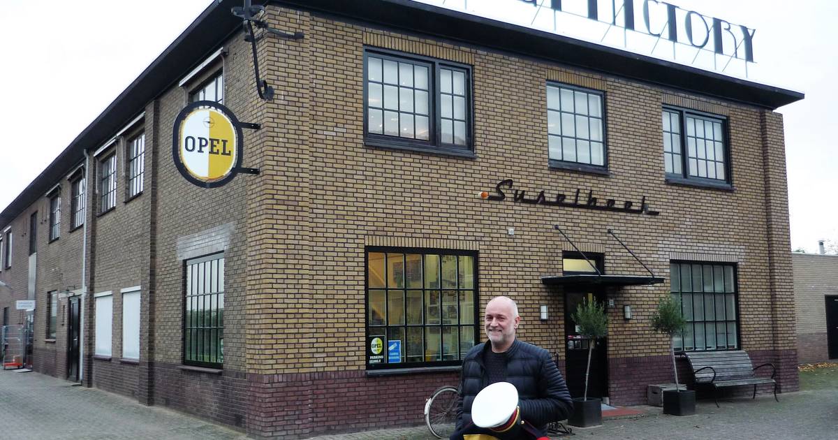 Van uniformenfabriek naar museum met oude Opels: 'Uitstraling van het pand past perfect' - De Gelder