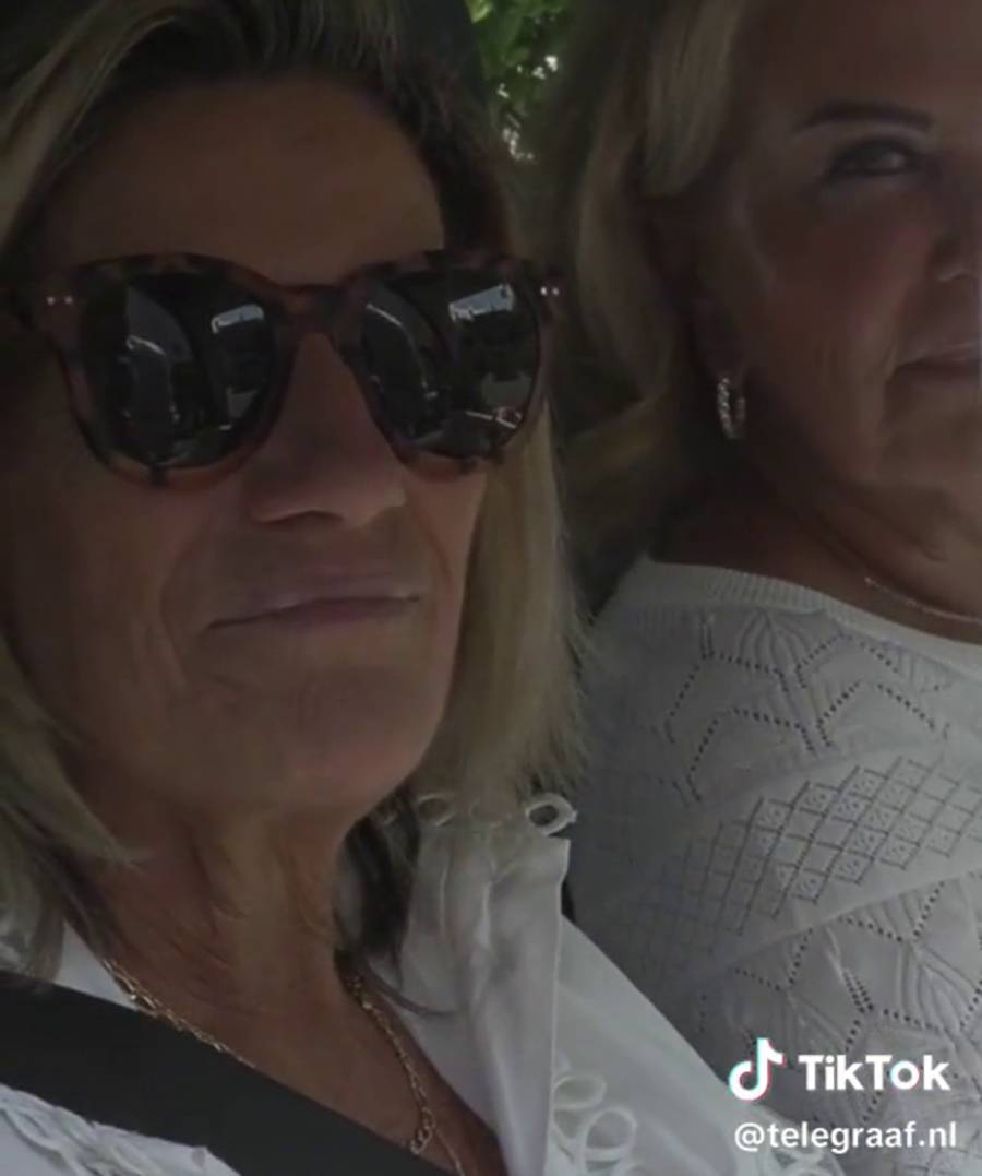 Een van de dames uit knokke in de video