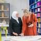 Een beetje binnen kijken bij Máxima: haar nieuwe gordijnen zijn nu te zien in het TextielMuseum
