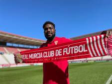 Veertiende club voor Royston Drenthe: van Racing Murcia naar Real Murcia