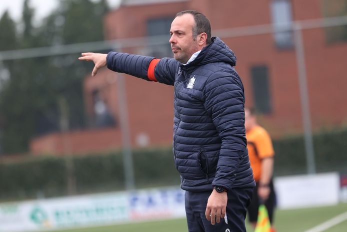 Coach Stefan Van Der Bauwhede zou maar wat graag de eindronde willen bereiken, al is van enige druk geen sprake.