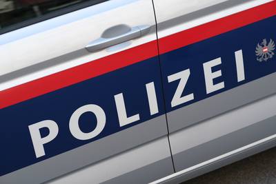 Politie schiet gewapende man dood in Wenen