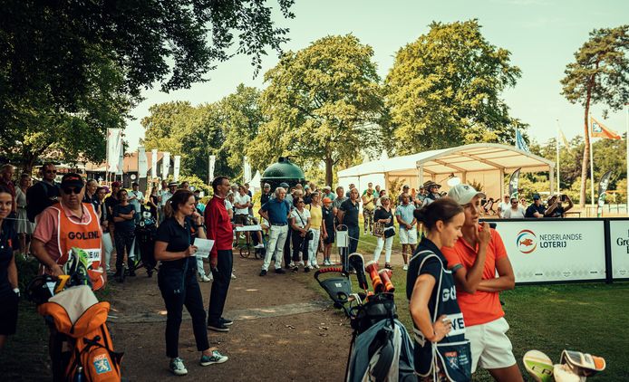 De eerste editie van de Big Green Egg Open, het Nederlandse toernooi van de LET in Arnhem, leverde al veel belangstelling op voor het vrouwentopgolf in eigen land.