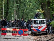 Van uitbrekende uitsupporters met bivakmutsen tot ‘Arnhem dood’: hoe de Gelderse derby totaal ontspoorde