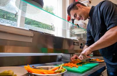 Gemist? Op zoek naar een kok en een begrijpende buddy