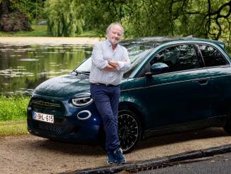 Onze autokenner test de Fiat 500e: “Fijne wagen, maar ondanks het prijskaartje is en blijft het een stadsautootje”