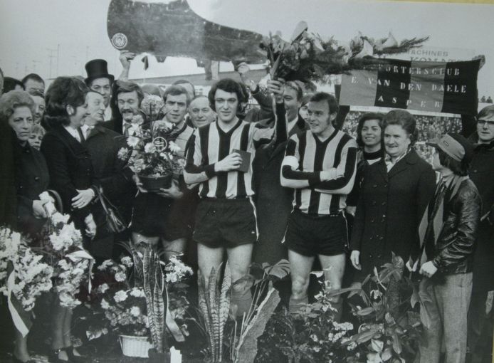 Erwin Vandendaele bij de huldiging van de Gouden Schoen in 1971.