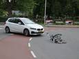Fietser gewond op rotonde Hogenkampsweg in Zwolle