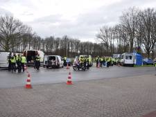 Megacontrole langs A18: 22.000 euro belastingschuld geïnd, tientallen boetes en 24 auto’s afgepakt
