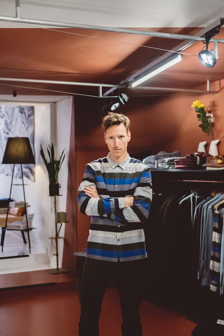 Francis Meersseman van de Kortrijkse conceptstore Pastoor: “Black Friday is voor grote spelers een manier om hun boekhouding een kunstmatige boost te geven.”
 Beeld Wouter Van Vooren