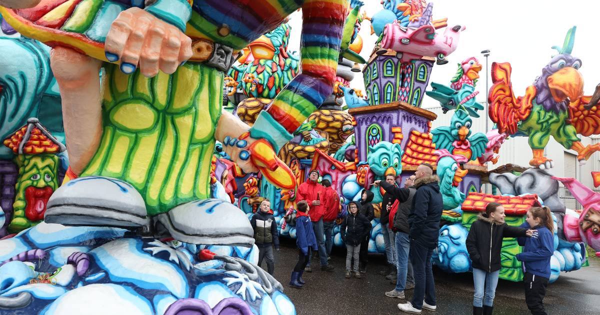 Prijzenkast stuwt prijs praalwagen omhoog op carnavalsmarkt Walsoorden