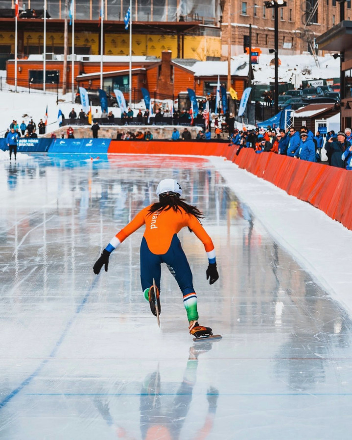 Werkendamse gaat zonder team en zonder coach op ontdekkingsreis in schaatswereld ‘Oom Piet zegt