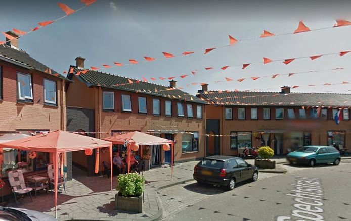 Spechtstraat in oranjesfeer