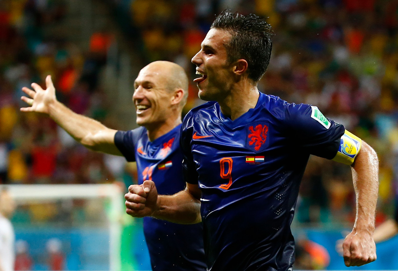 Robin van Persie en Arjen Robben in 2014 tijdens het duel met Spanje op het WK.