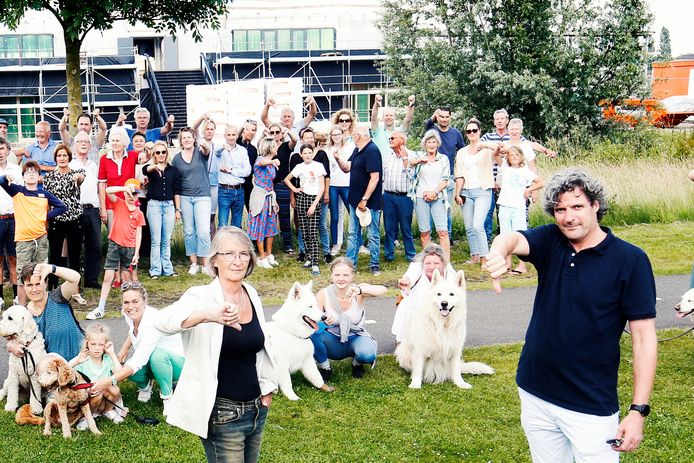 Omwonenden lieten vorig jaar tijdens de bouw al weten wat zij van het golfcentrum vonden.