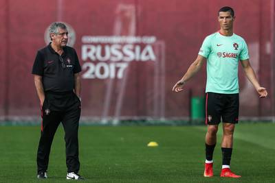 Portugese bondscoach komt op voor Ronaldo