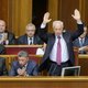 Janoekovitsj accepteert ontslag premier en kabinet