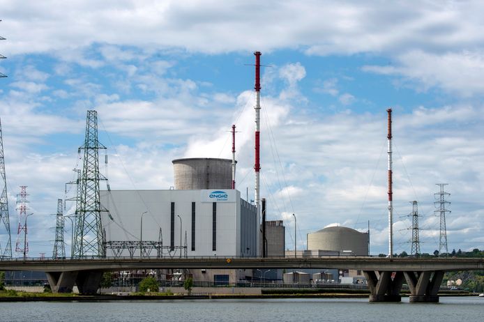 De kerncentrale van Tihange, een deelgemeente van de stad Hoei (provincie Luik).