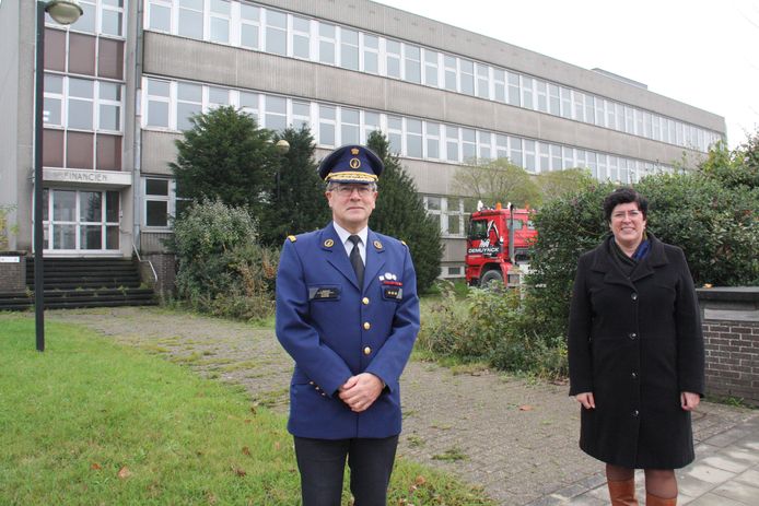 Zonechef Johan Geeraert en Diksmuids burgemeester Lies Laridon