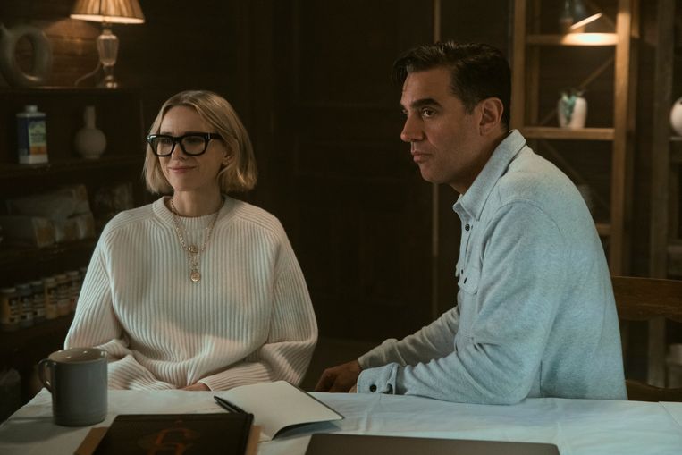 Naomi Watts en Bobby Cannavale in 'The Watcher'. Beeld Netflix