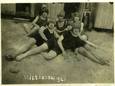 Niet lachen! 10 x zo zag de Vlissingse strandmode van 100 jaar geleden eruit