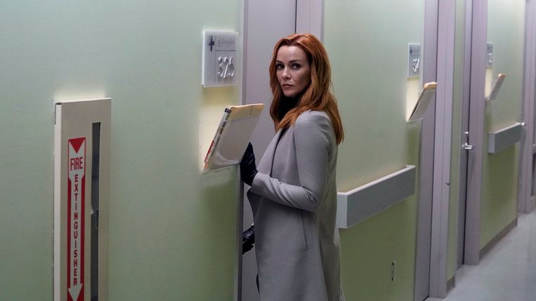 Annie Wersching in 'Timeless'. Beeld Chris Haston/NBC
